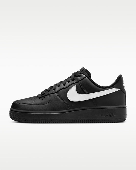 Nike Air Force 1 Black